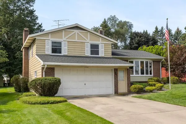1704 Millbank Street Se, Grand Rapids, MI 49508