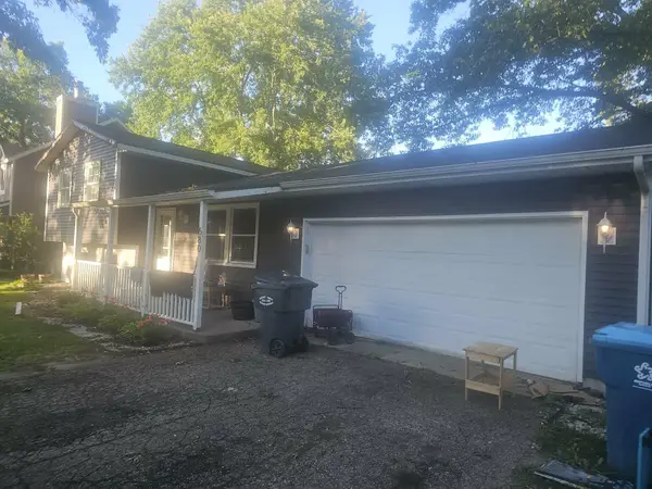 680 Glenview Circle, Plainwell, MI 49080