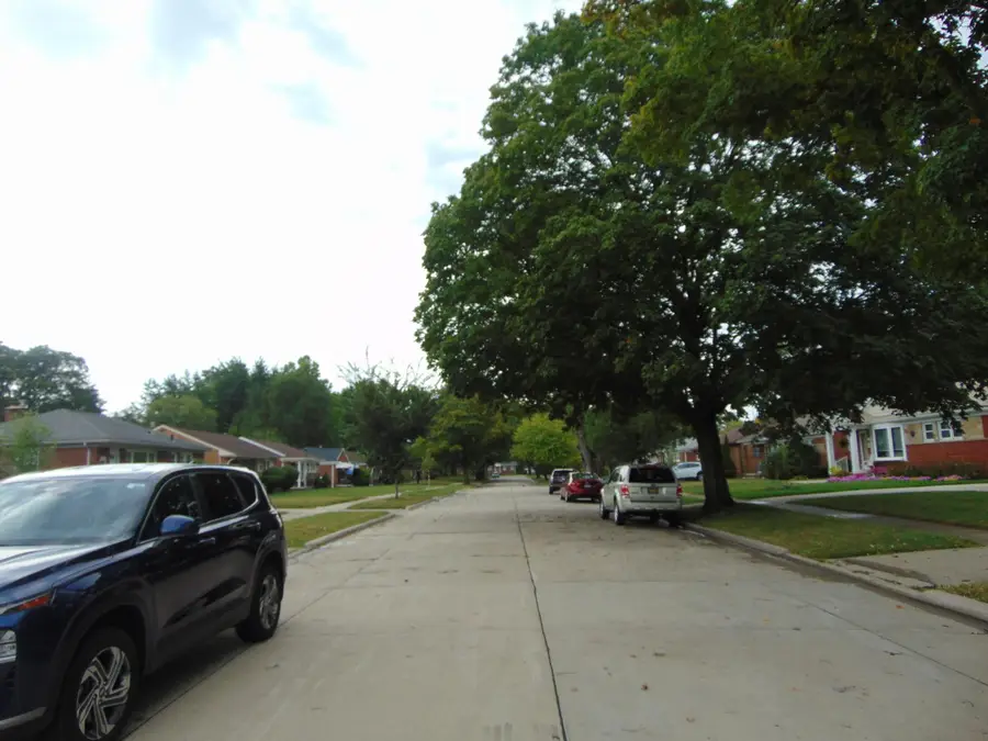 1616 Genesee Drive, Royal Oak, MI 48073 - #3