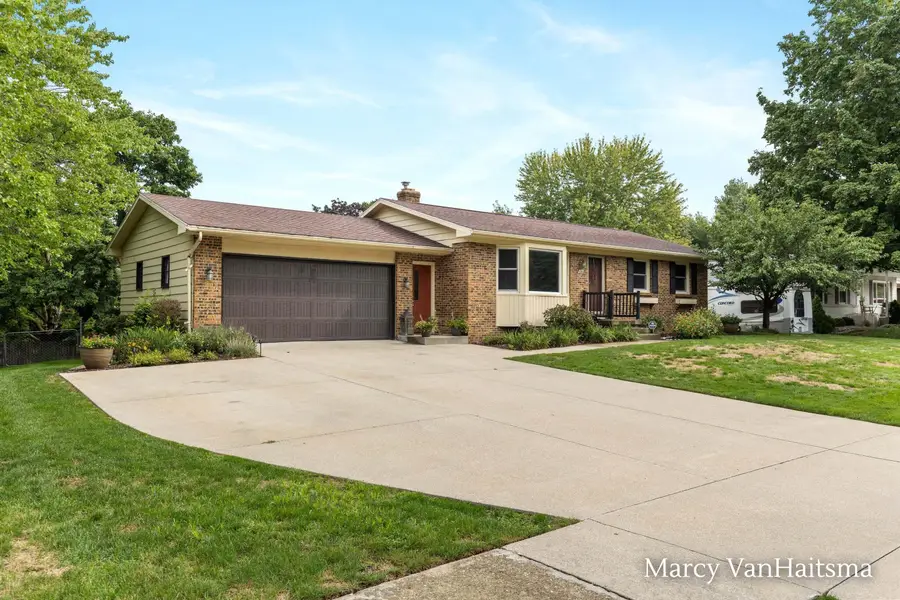 1151 Brownell Street Se, Grand Rapids, MI 49508 - #2