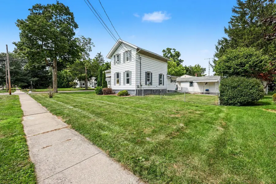972 Michigan Avenue, Adrian, MI 49221 - #2