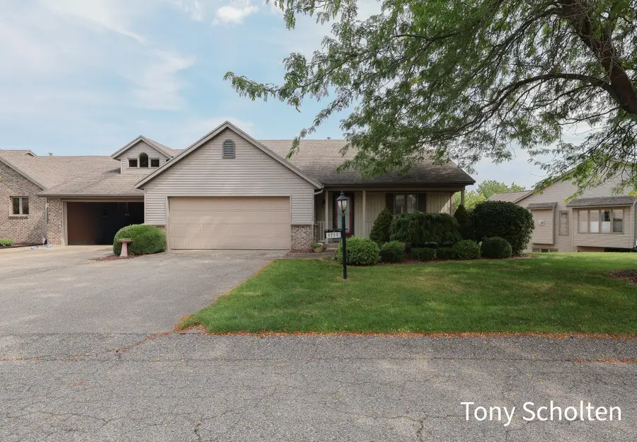 6256 Springmont Drive #39, Hudsonville, MI 49426 - #2