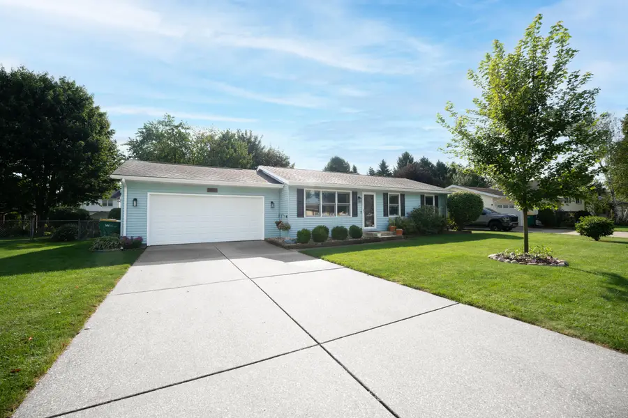 5827 Thunder Bay Street, Portage, MI 49024 - #2