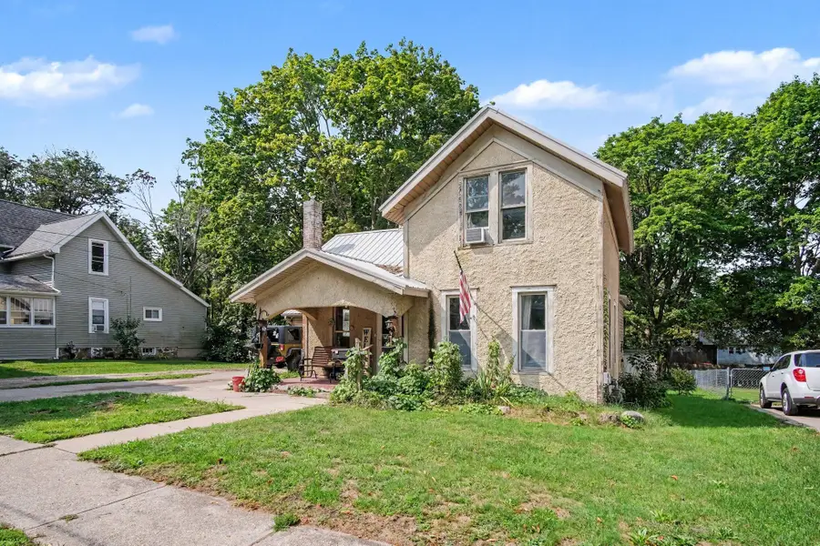 717 S Broas Street, Belding, MI 48809 - #3
