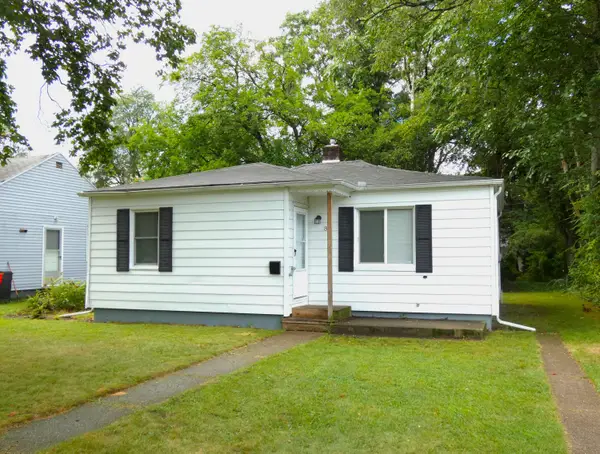 1330 Bishop Avenue, Benton Harbor, MI 49022