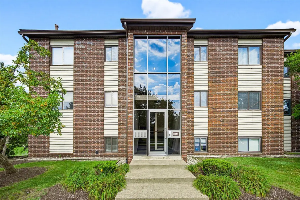 3344 Devonwood Hills Ne, Grand Rapids, MI 49525 - #1