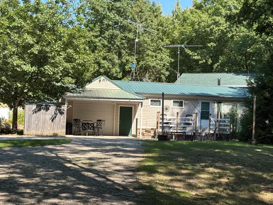 7502 W Tolliver Street, Mears, MI 49436 - #3