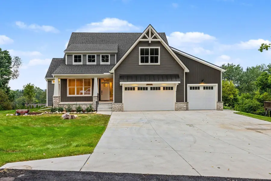 1752 Milford Heights Drive, Milford, MI 48381 - #2