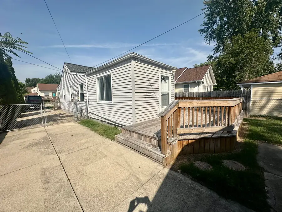 22464 Rein Avenue, Eastpointe, MI 48021 - #3