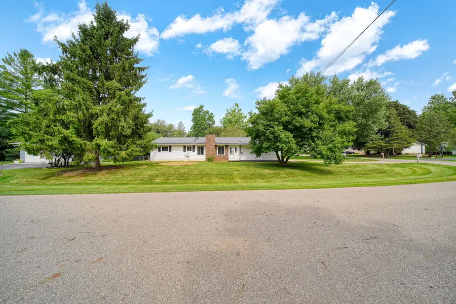 2814 Harben Street, Jackson, MI 49203 - #2