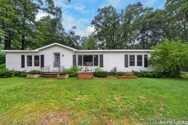 6165 N Weber Road, Whitehall, MI 49461