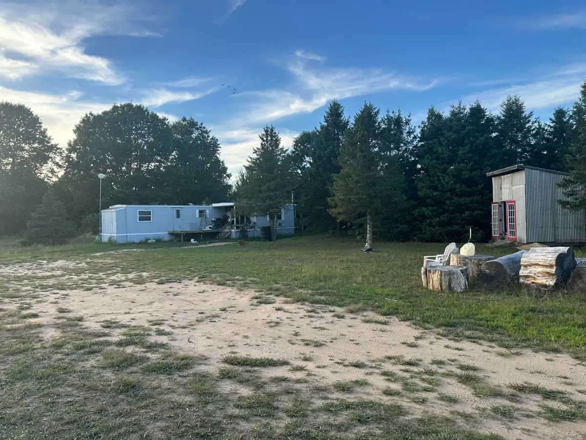 1075 E Madison Road, Hart, MI 49420 - #1