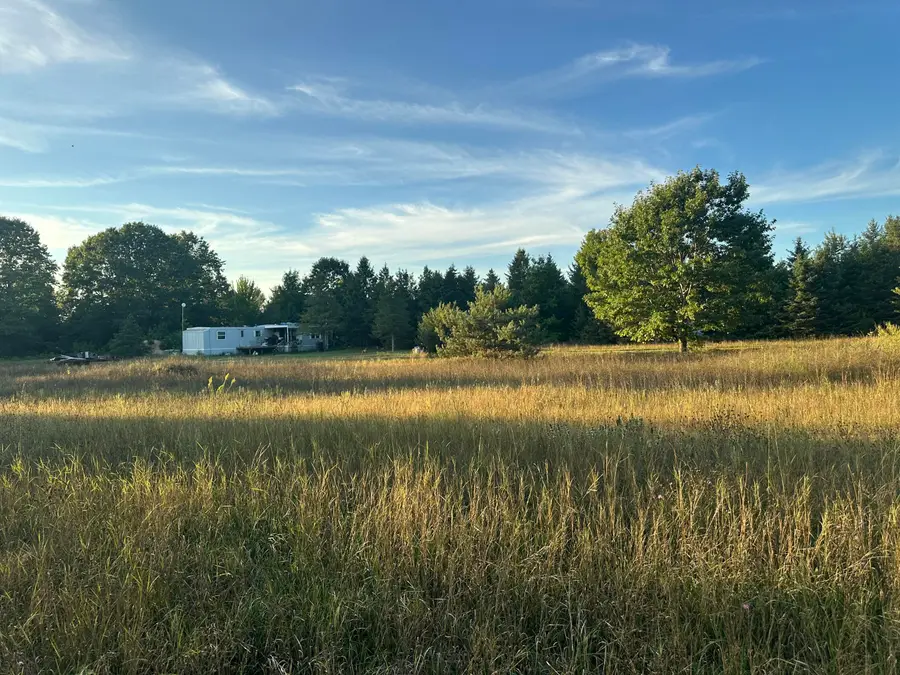 1075 E Madison Road, Hart, MI 49420 - #2