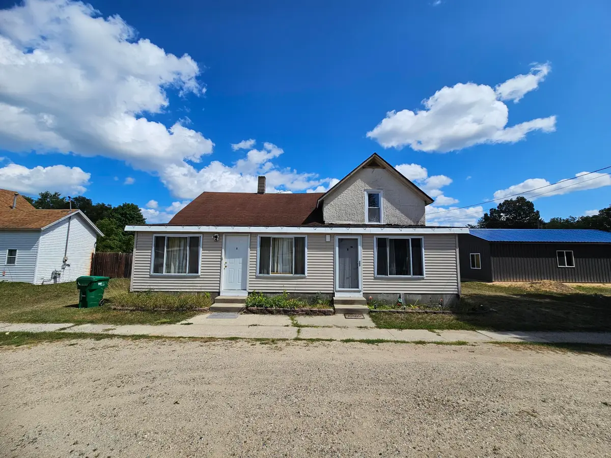 402 N Main Street, Hersey, MI 49639 - #1