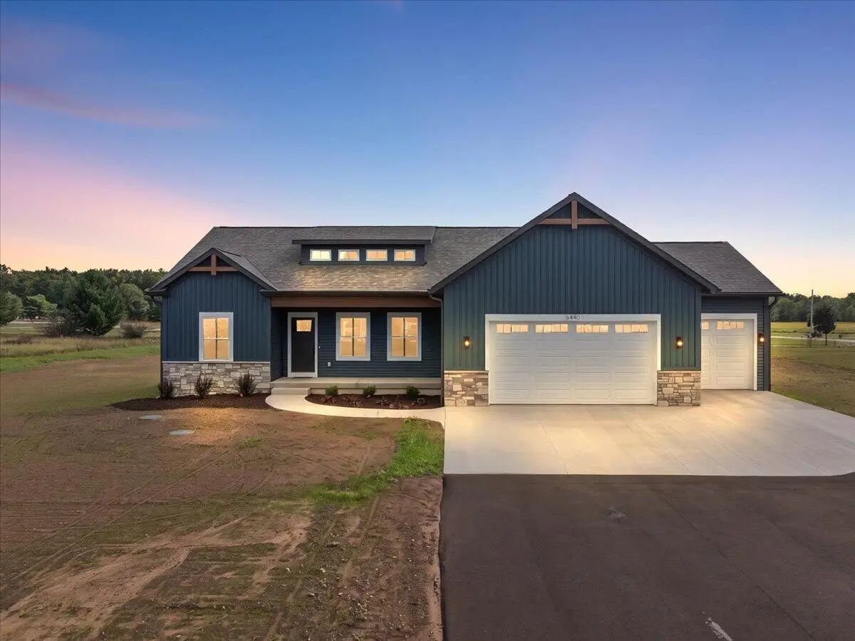 6440 17 Mile Road Ne, Cedar Springs, MI 49319 - #1