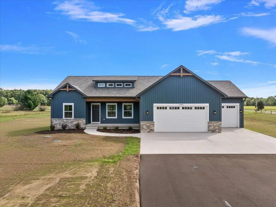 6440 17 Mile Road Ne, Cedar Springs, MI 49319 - #3