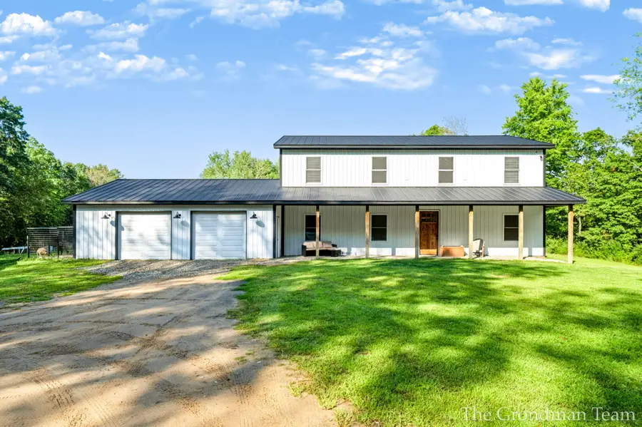 9418 Deer Valley Drive, Greenville, MI 48838 - #2