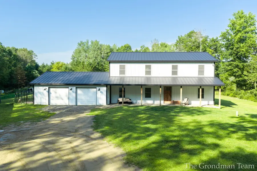 9418 Deer Valley Drive, Greenville, MI 48838 - #3