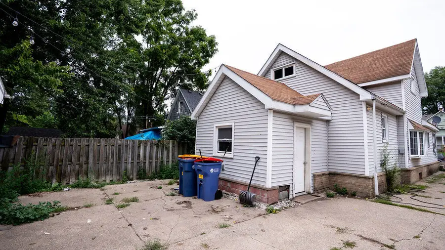 1919 Stafford Avenue Sw, Grand Rapids, MI 49507 - #2