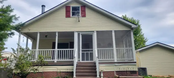 11054 Wood Run Circle, South Lyon, MI 48178