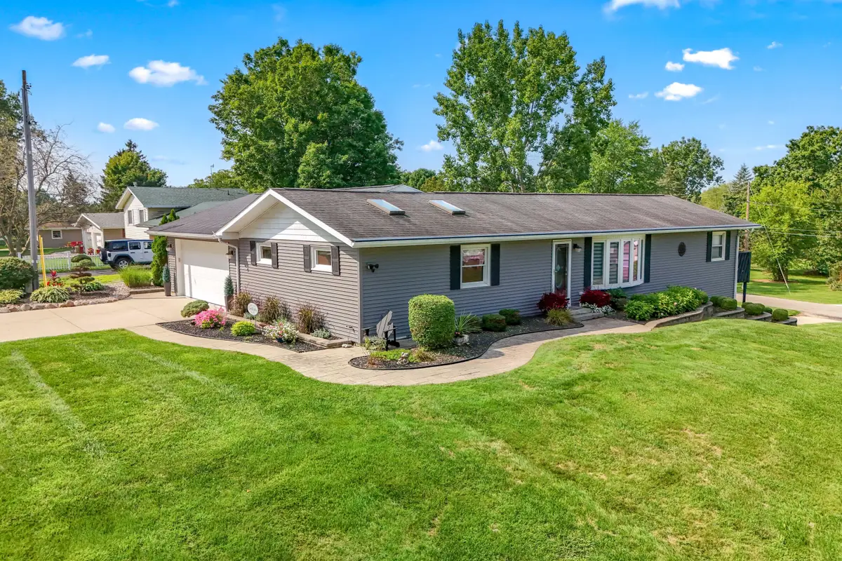 745 Wright Street, Jonesville, MI 49250 - #1