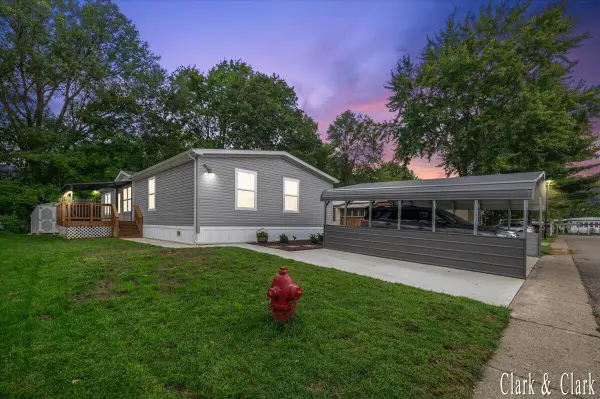6157 Kran Avenue Se, Grand Rapids, MI 49548