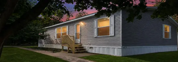 1206 Shiawassee River Road, Three Rivers, MI 49093