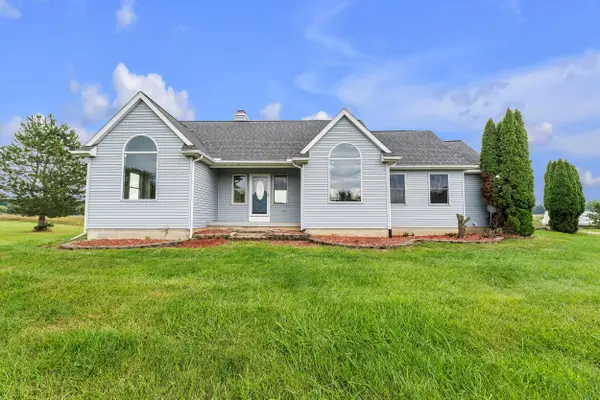 2855 Hayes Road, Chelsea, MI 48118
