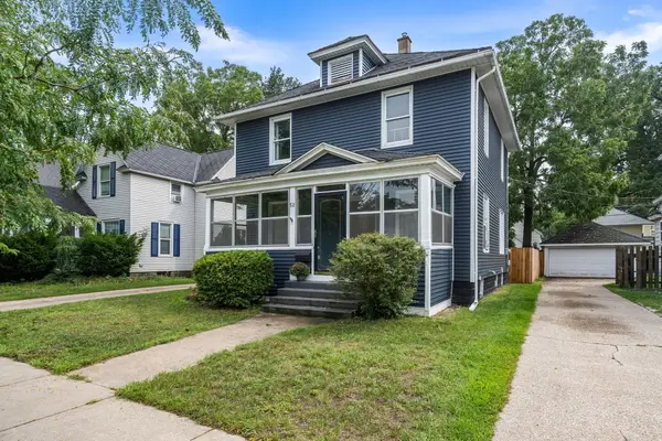 52 W 17th Street, Holland, MI 49423