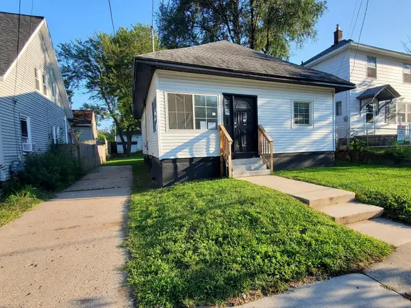 1106 Dickinson Street Se, Grand Rapids, MI 49507