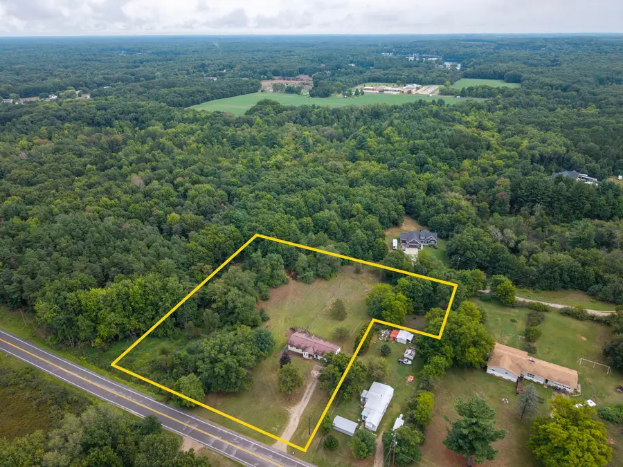 12344 Podunk Avenue Ne, Greenville, MI 48838 - #3