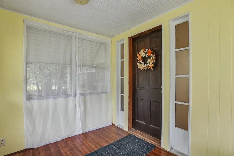 23 E Langley Road E, Battle Creek, MI 49015 - #2