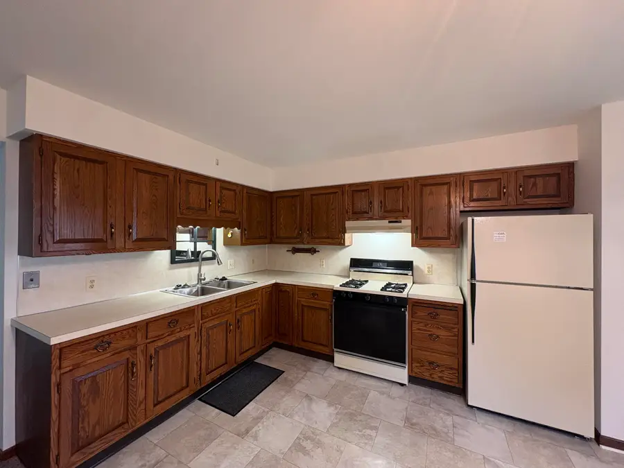 5742 Leisure South Drive Se #101, Kentwood, MI 49548 - #2