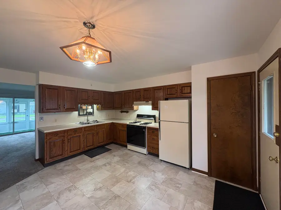5742 Leisure South Drive Se #101, Kentwood, MI 49548 - #3