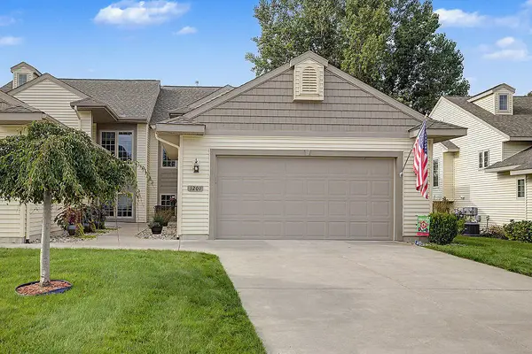 1207 S Timberview Drive, Whitehall, MI 49461