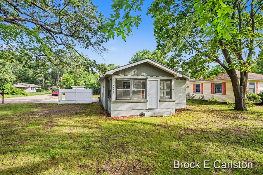 1756 Marquette Avenue, Muskegon, MI 49442 - #3