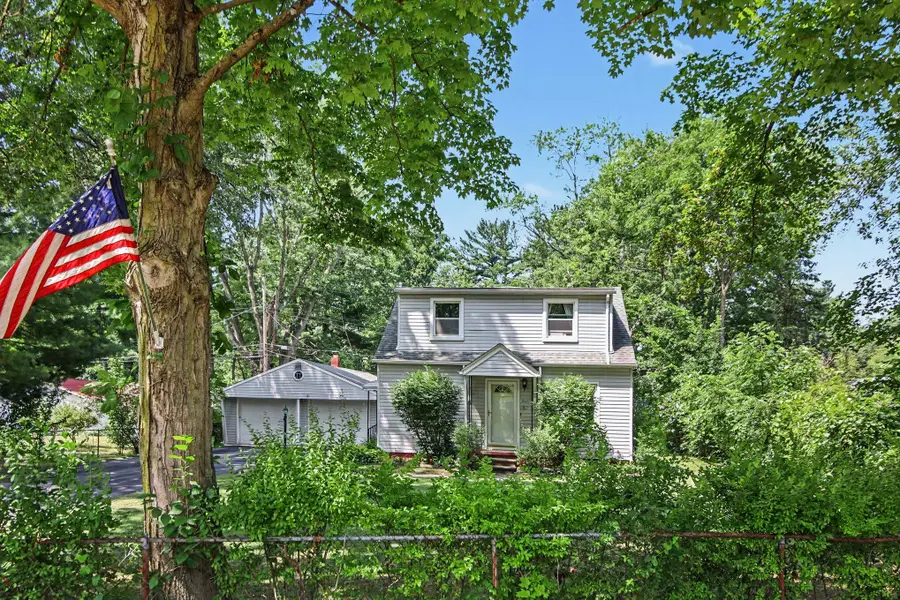 10624 Borgman Avenue, Belleville, MI 48111 - #3
