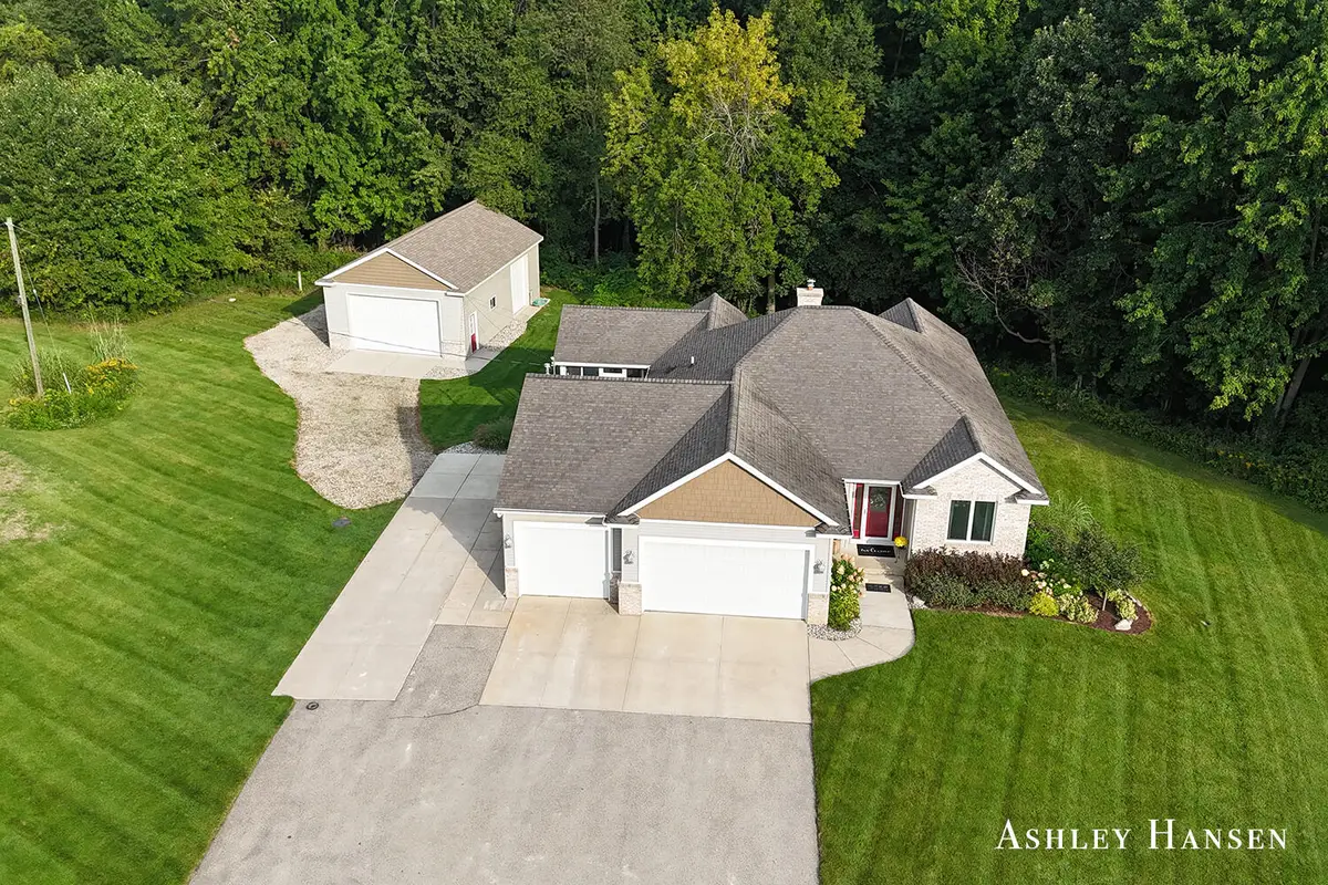 8289 Tiffany Avenue Ne, Rockford, MI 49341 - #1