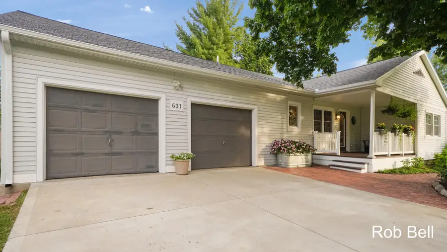 631 Evergreen Street, Jenison, MI 49428 - #2
