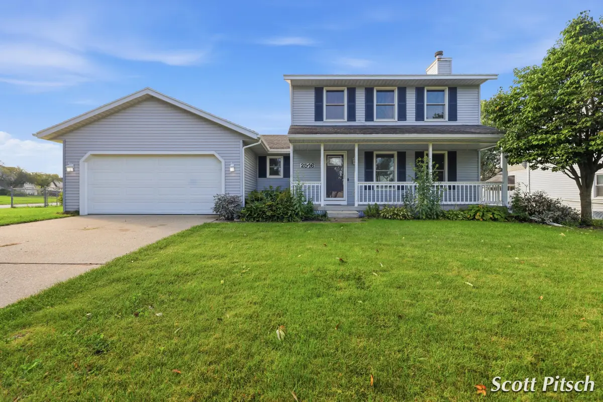 2576 Mapleview Street Se, Kentwood, MI 49508 - #1