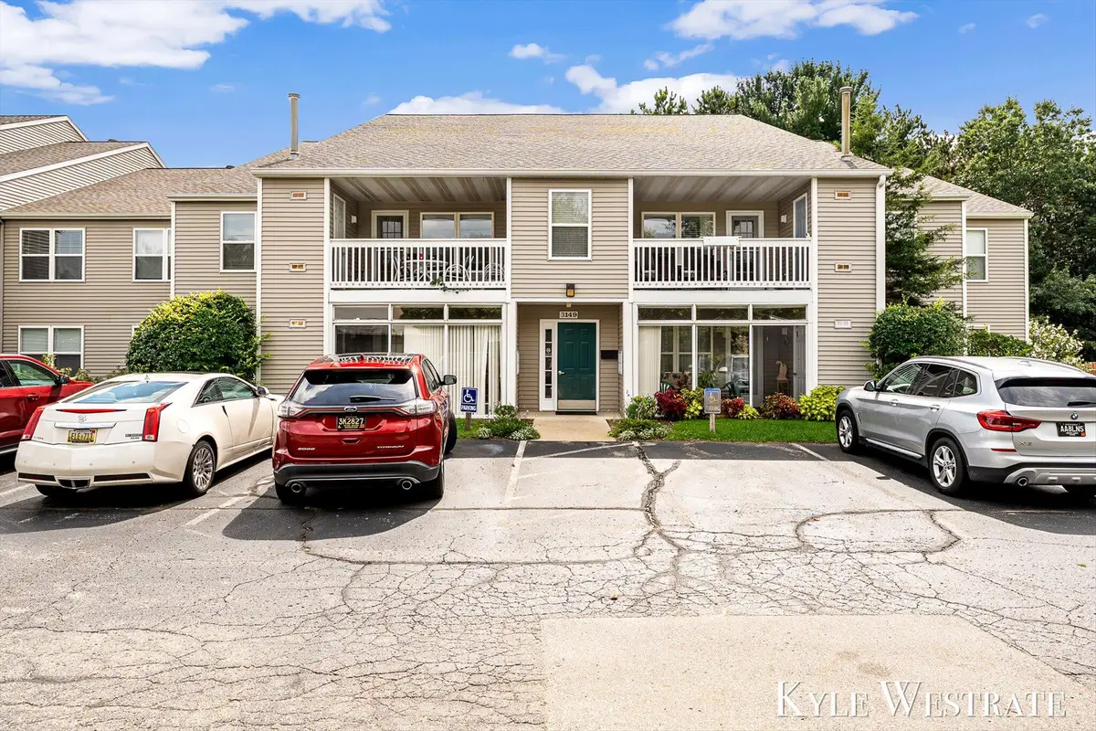 3149 Poplar Creek Drive Se #103, Kentwood, MI 49512 - #1