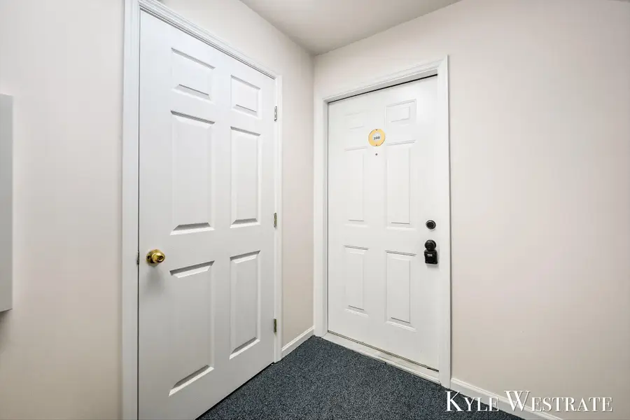 3149 Poplar Creek Drive Se #103, Kentwood, MI 49512 - #3