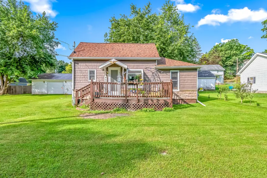 206 Bowman Street, Jonesville, MI 49250 - #2