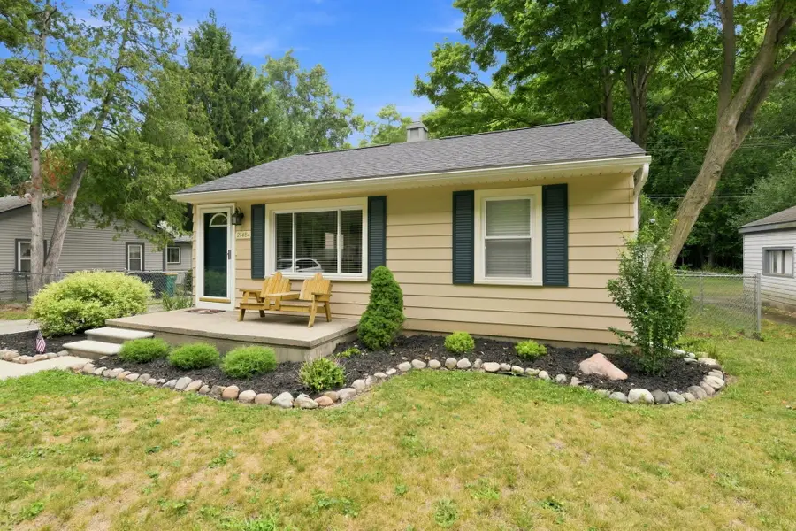 21484 Power Road, Farmington Hills, MI 48336 - #2