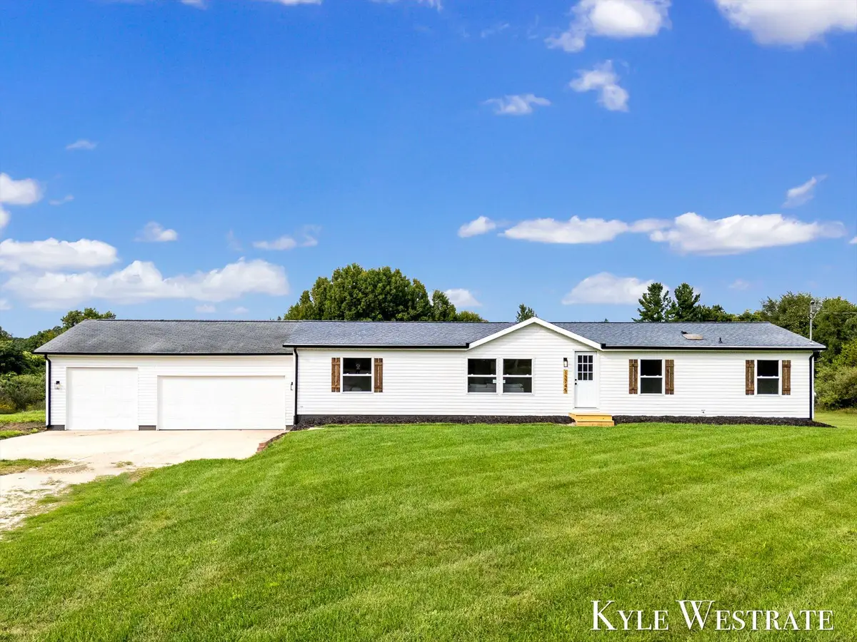 13745 Steffensen Street Ne, Gowen, MI 49326 - #1