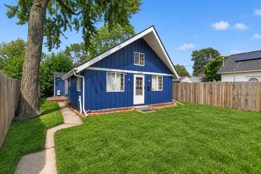 21929 Rosedale Street, Saint Clair Shores, MI 48080 - #2