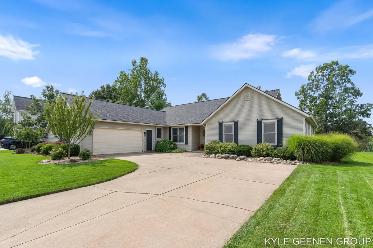 1519 W Springfield Circle, Zeeland, MI 49464 - #1