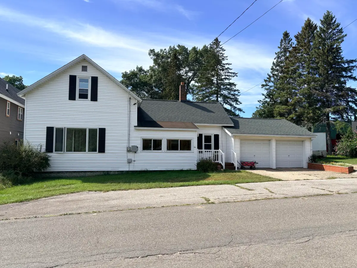 10 Bridge Street, Manistee, MI 49660 - #1