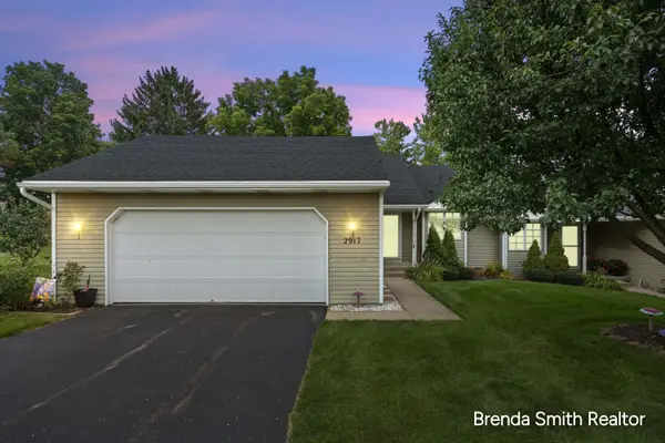 2917 Parkside Drive, Jenison, MI 49428