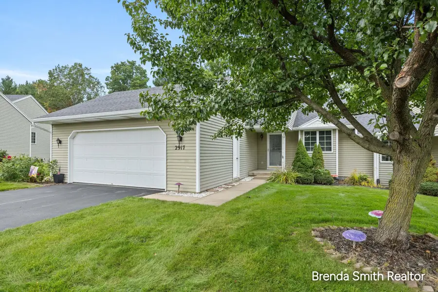 2917 Parkside Drive, Jenison, MI 49428 - #3